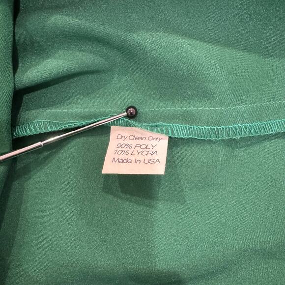 Stop Staring! Pinup Emerald Green satin midi dress Size Large - Picture 10 of 10